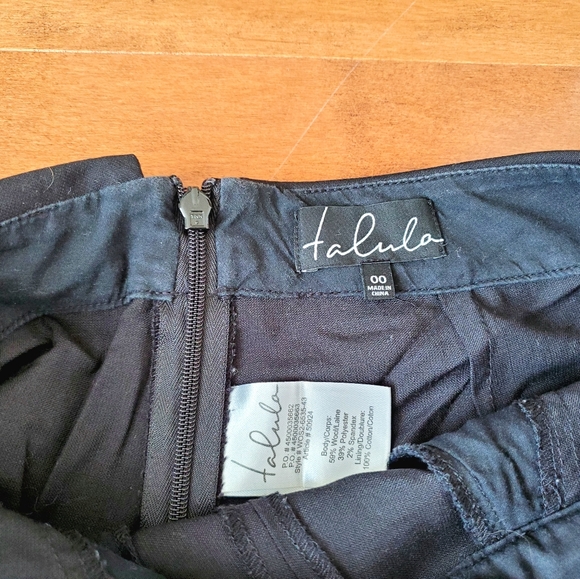 Aritzia Talula black skort - Picture 5 of 6